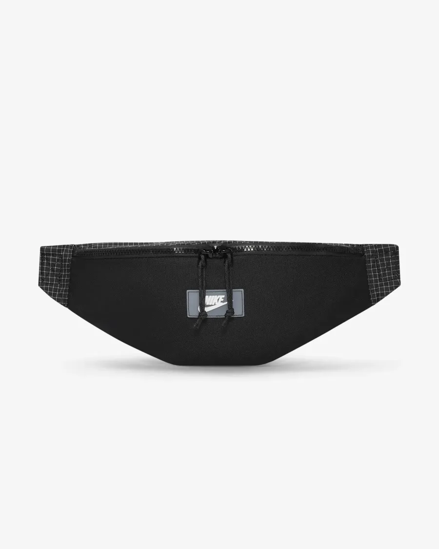 Сумка на пояс Nike Heritage Hip Pack Trail DJ1620-011