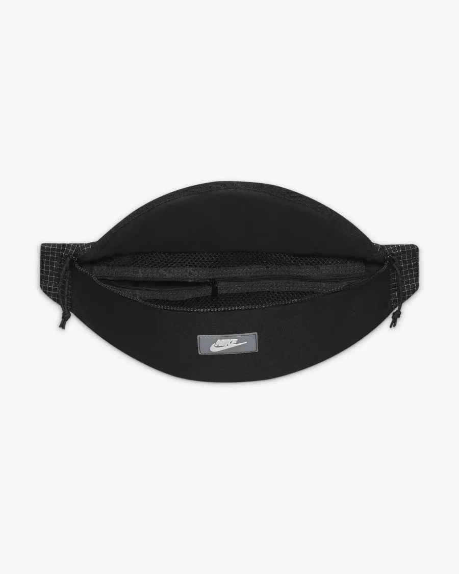 Сумка на пояс Nike Heritage Hip Pack Trail DJ1620-011