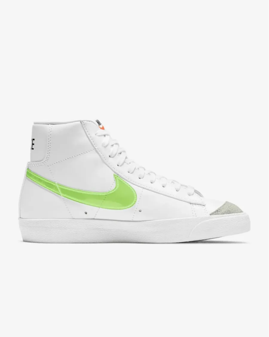 Кросівки Nike Blazer Mid 77 Essential DJ3050-100
