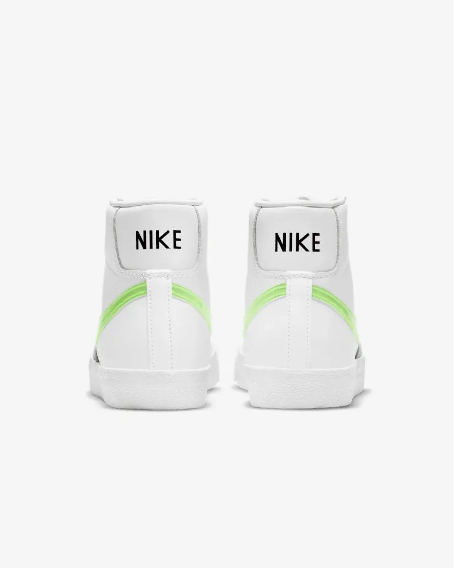 Кросівки Nike Blazer Mid 77 Essential DJ3050-100