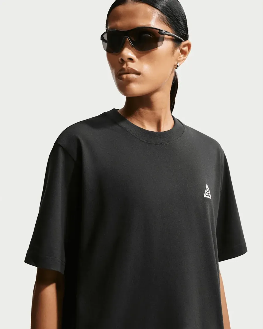 Футболка Nike ACG DJ3646-011