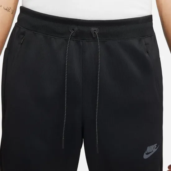 Спортивні штани Nike Sportswear Air Max Pack Jogger DJ5068-010