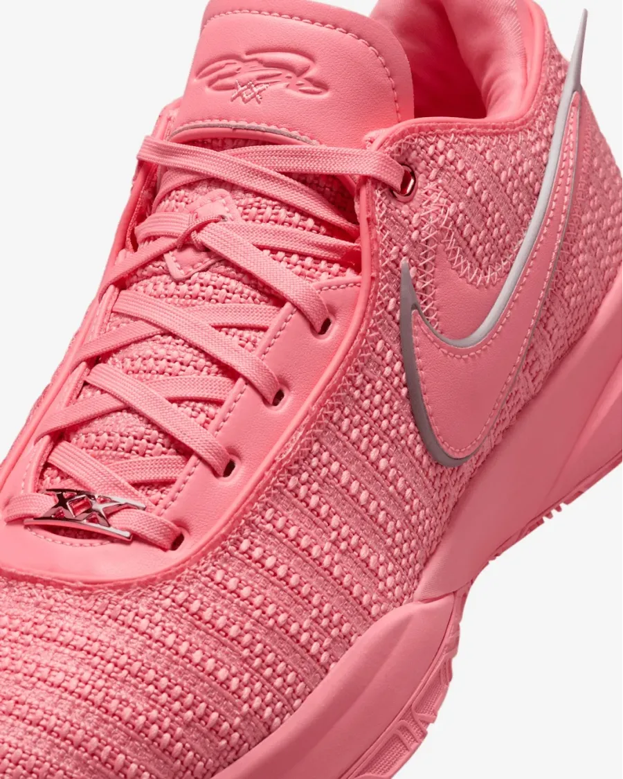 Кросівки Nike LeBron XX DJ5423-600