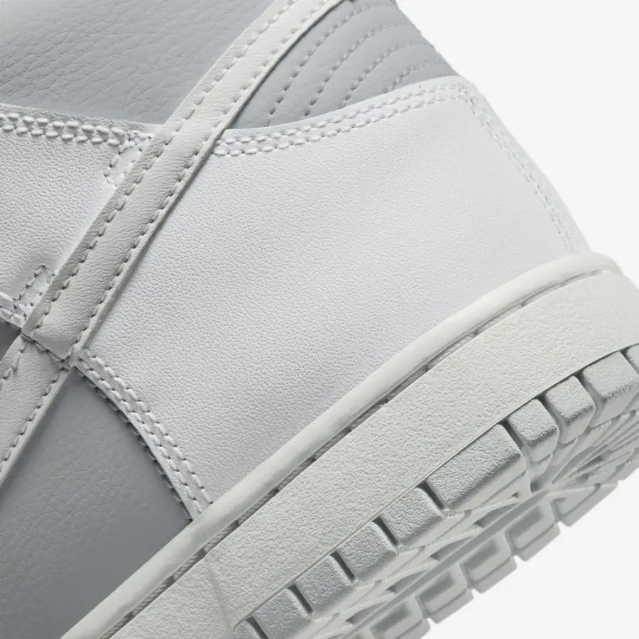 Кросівки Nike Dunk Hi Retro DJ6189-100