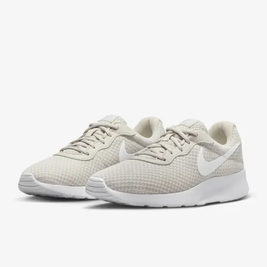 Кросівки Nike Tanjun DJ6257-106