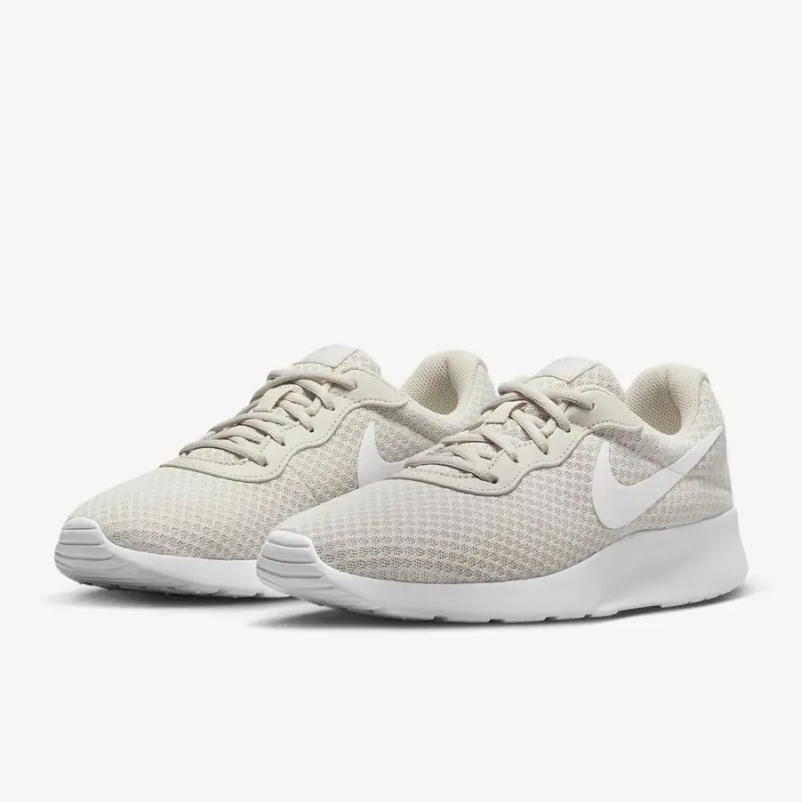 Кросівки Nike Tanjun DJ6257-106