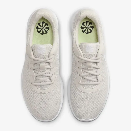 Кросівки Nike Tanjun DJ6257-106