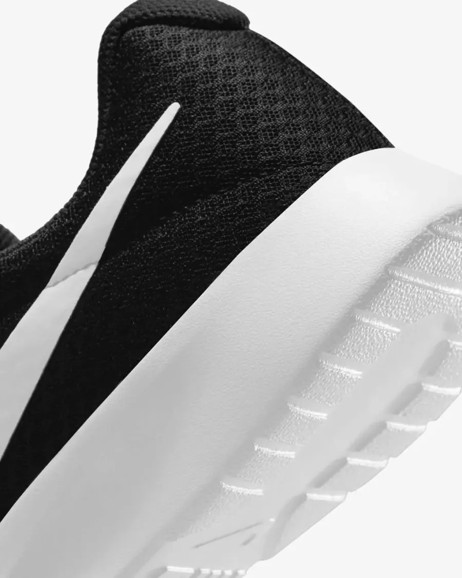 Кросівки Nike Tanjun DJ6258-003