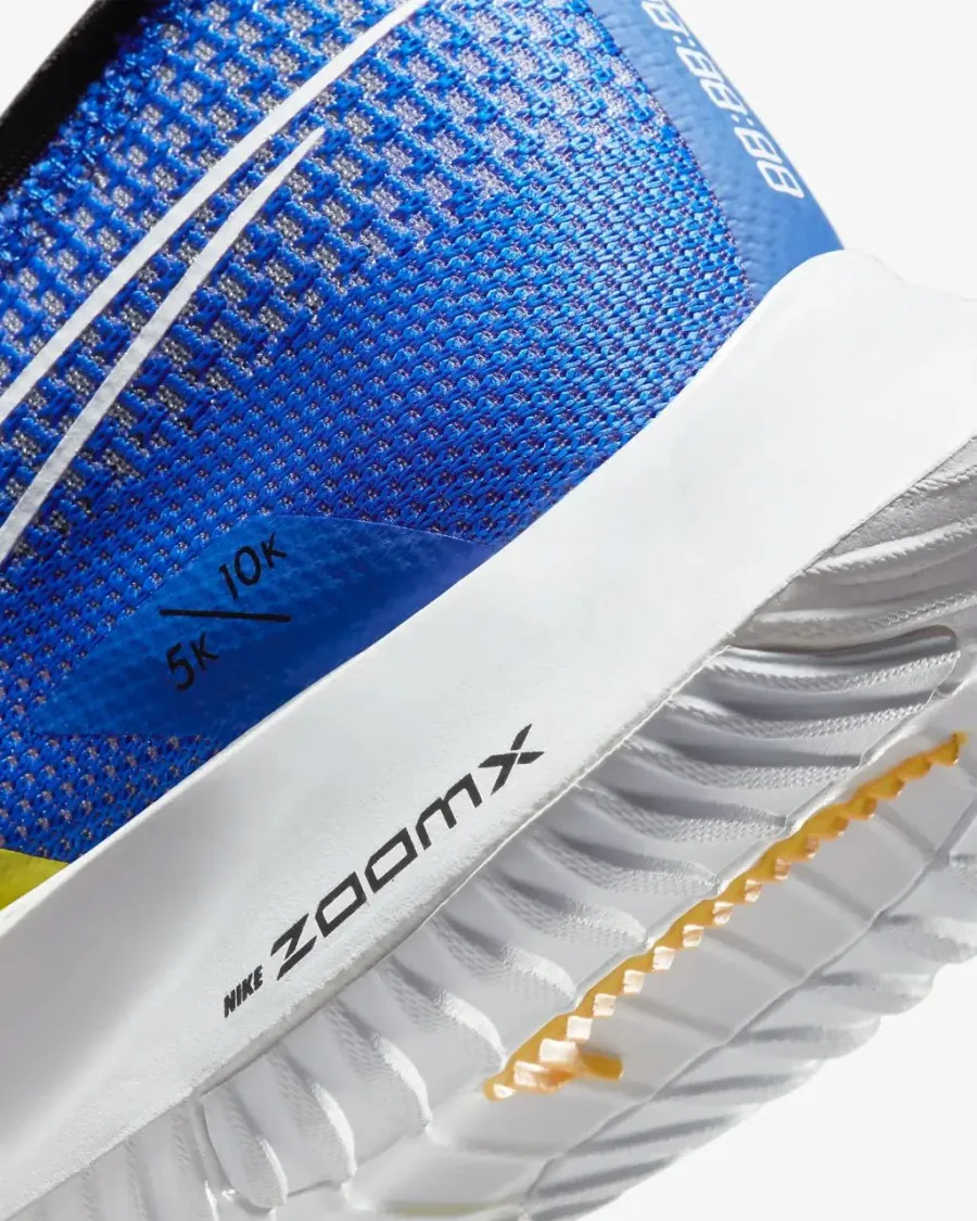 Кросівки Nike Zoomx Streakfly DJ6566-401