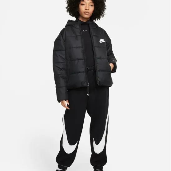 Куртка Nike Sportswear Therma‑FIT Repel Classic DJ6995-010