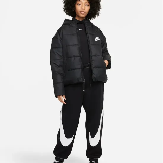 Куртка Nike Sportswear Therma‑FIT Repel Classic DJ6995-010