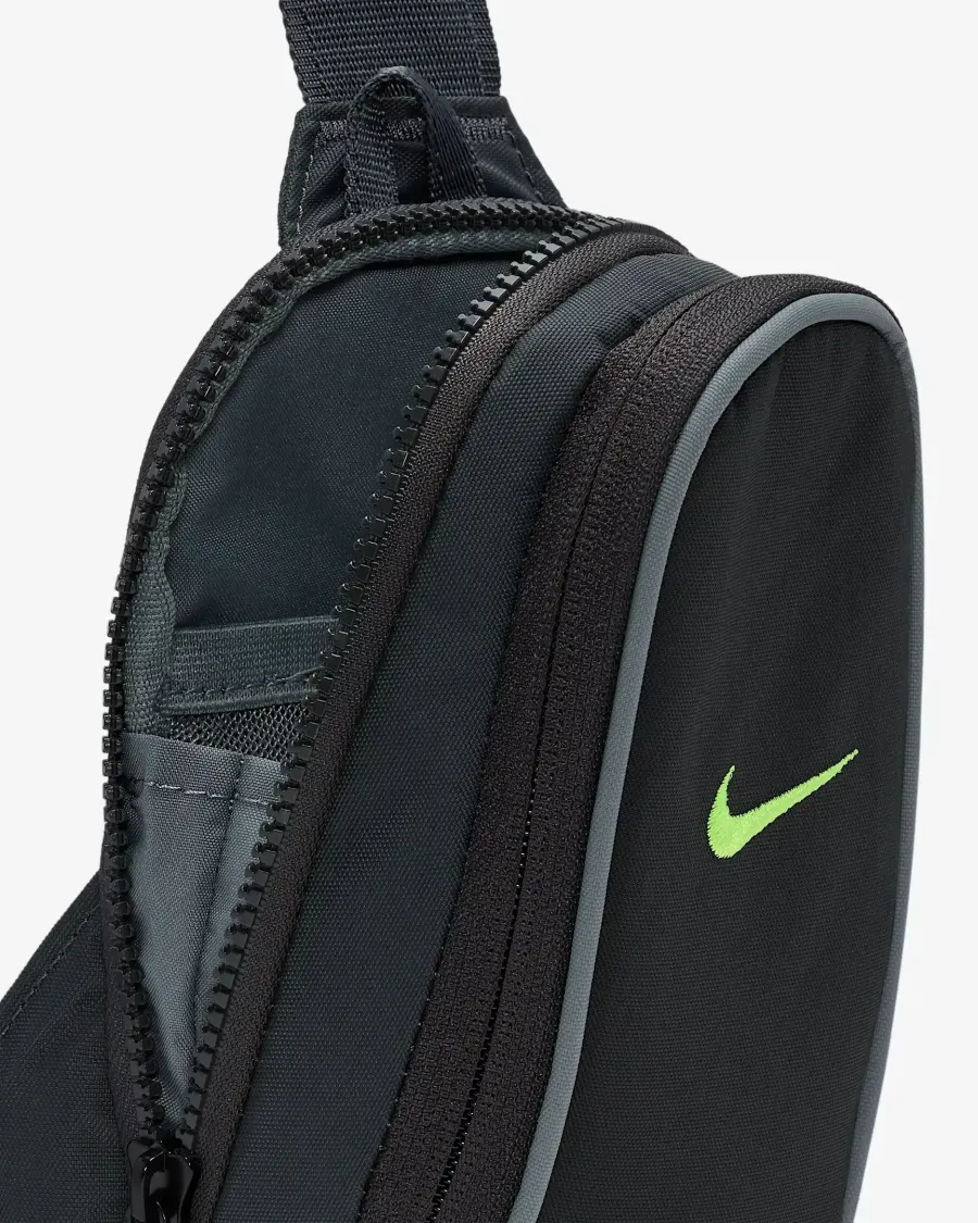 Сумка через плече Nike Sportswear Essentials DJ9794-060