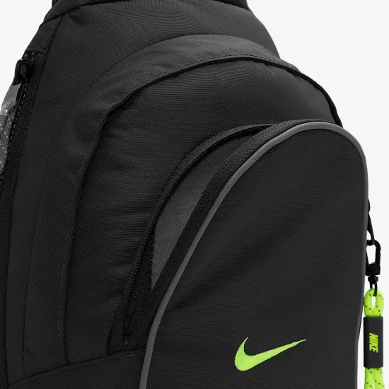 Сумка через плече Nike Sportswear Essential DJ9796-060
