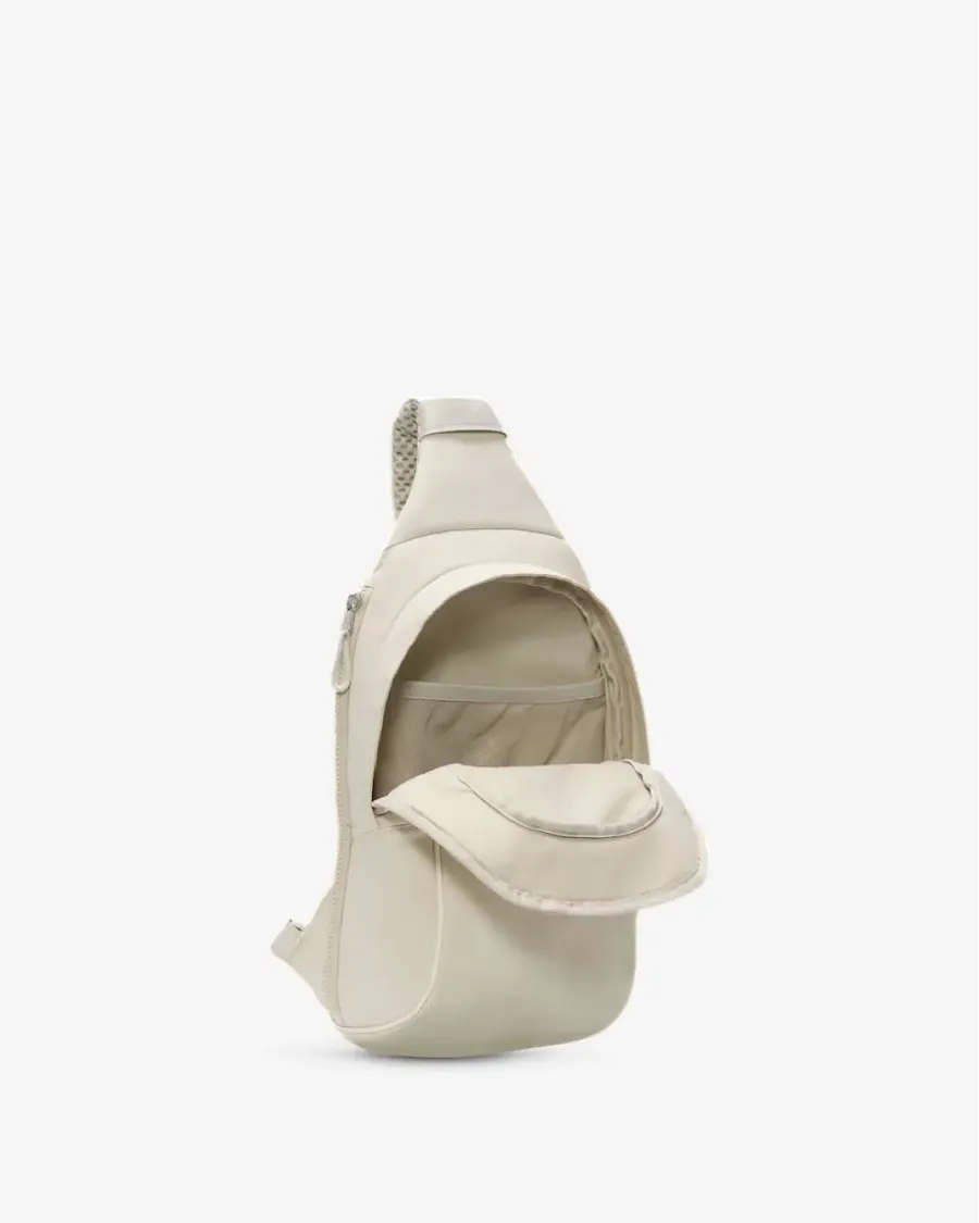 Сумка через плече Nike Sportswear Essential DJ9796-072