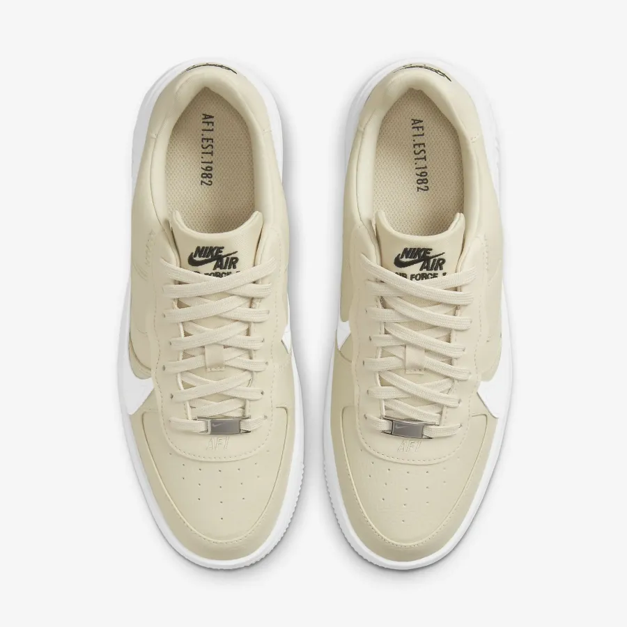 Кросівки Nike Air Force 1 Plt.Af.Orm Triple DJ9946-200