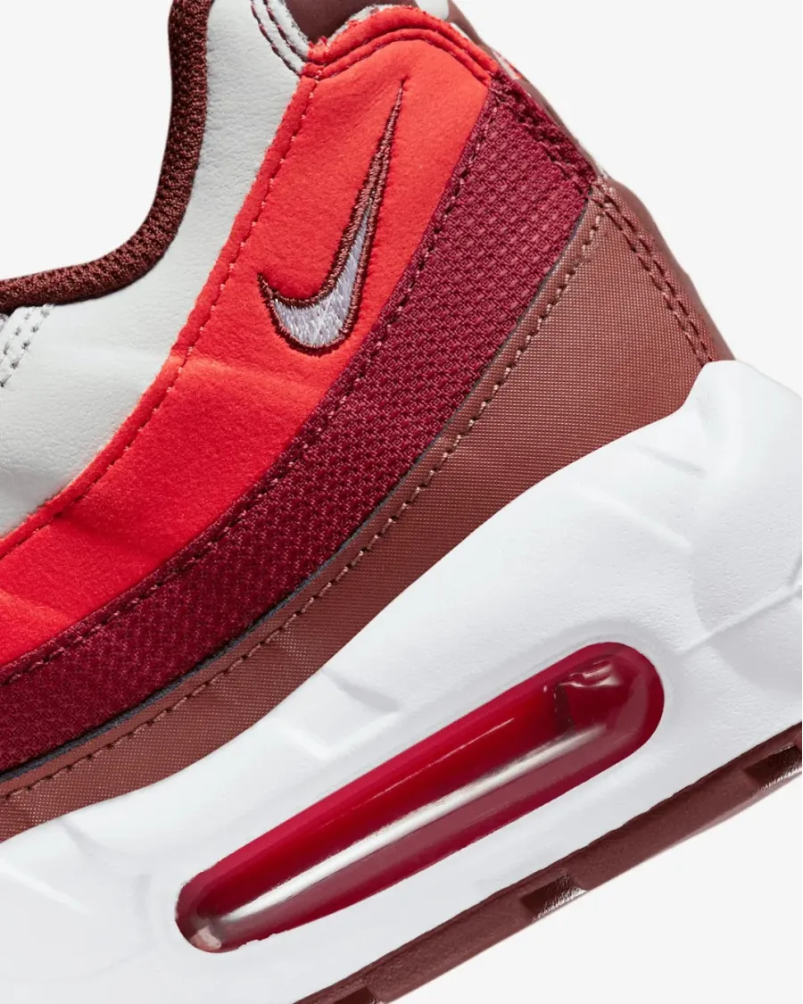 Кросівки Nike Air Max 95 DM0011-005
