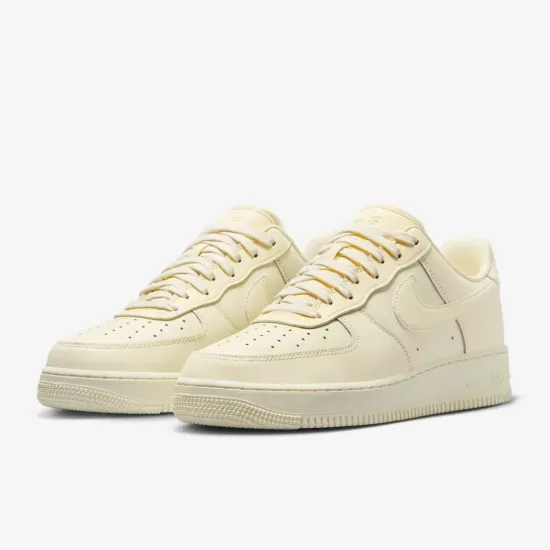 Кросівки Nike Air Force 1 '07 Fresh DM0211-101