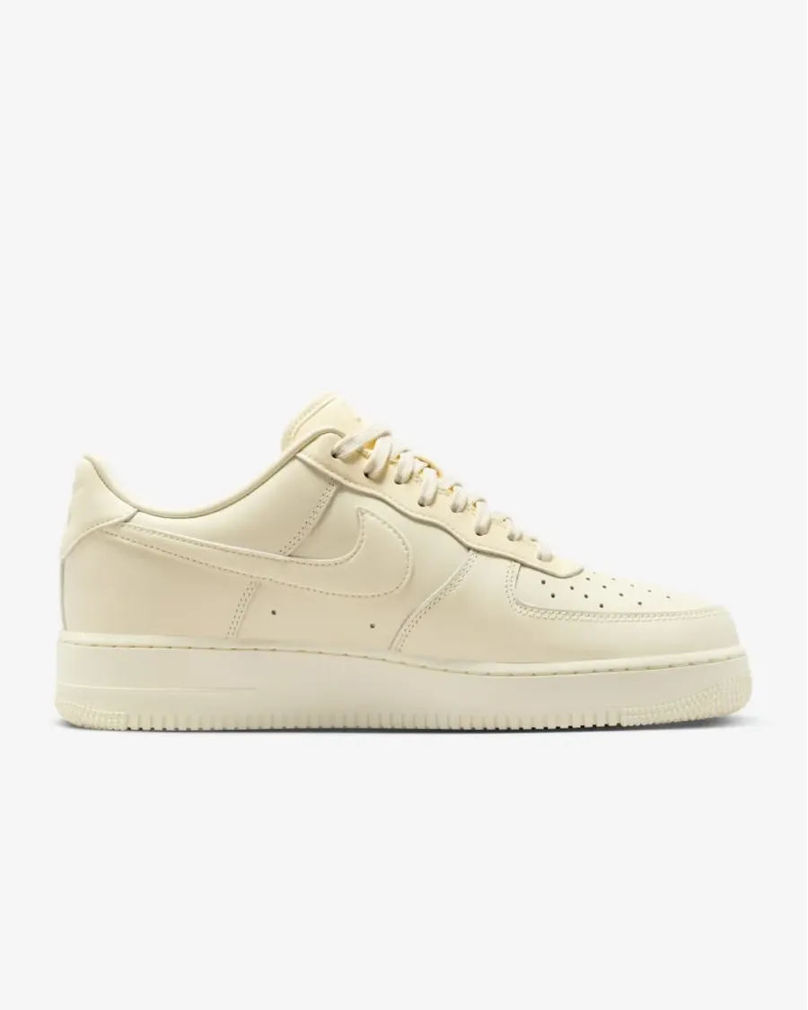 Кросівки Nike Air Force 1 '07 Fresh DM0211-101