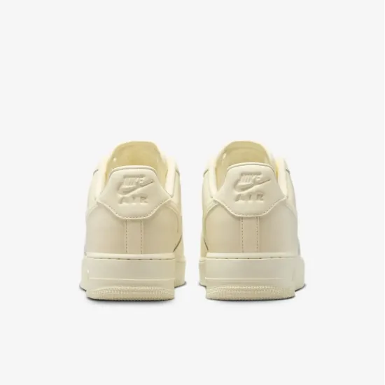 Кросівки Nike Air Force 1 '07 Fresh DM0211-101