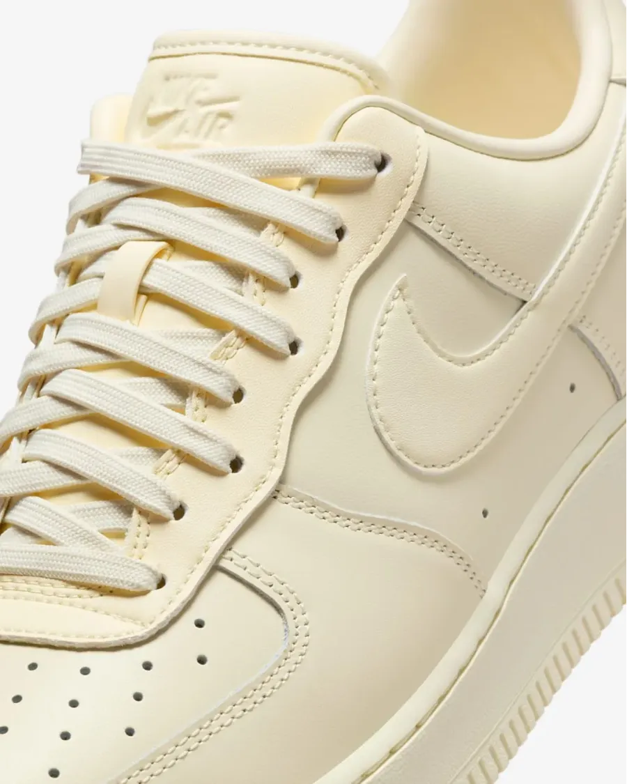 Кросівки Nike Air Force 1 '07 Fresh DM0211-101
