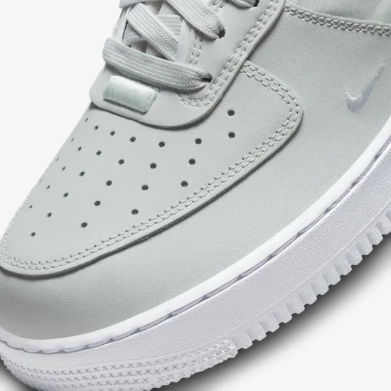 Кросівки Nike Air Force 1 React DM0573-001