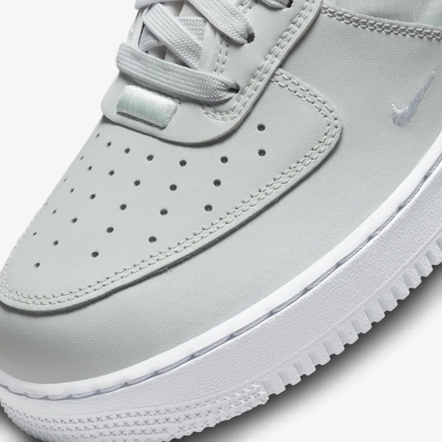 Кросівки Nike Air Force 1 React DM0573-001