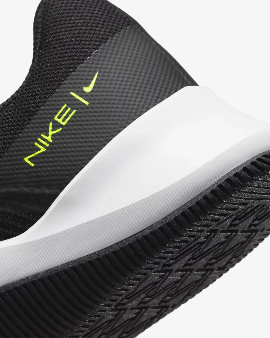 Кросівки Nike MC Trainer 2 DM0823-002