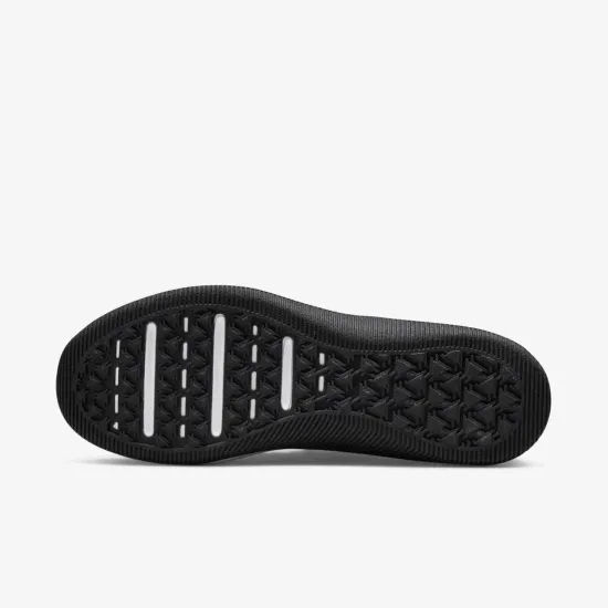 Кросівки Nike MC Trainer 2 DM0823-003
