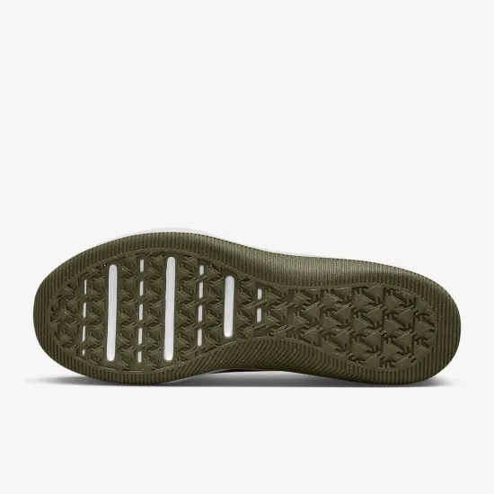Кросівки Nike MC Trainer 2 DM0823-300