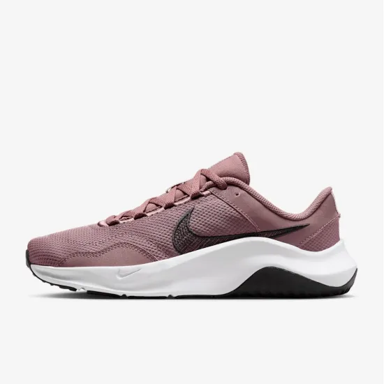 Кросівки Nike Legend Essential 3 Next Nature DM1119-200