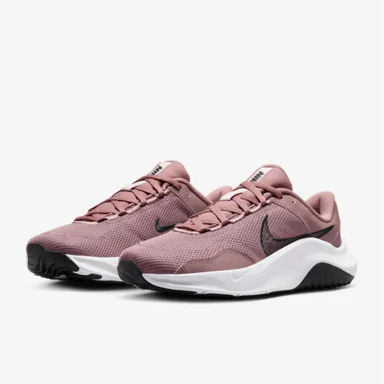 Кросівки Nike Legend Essential 3 Next Nature DM1119-200