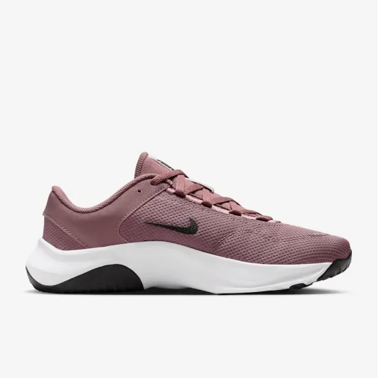 Кросівки Nike Legend Essential 3 Next Nature DM1119-200