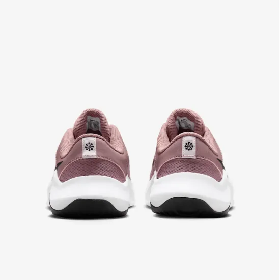 Кросівки Nike Legend Essential 3 Next Nature DM1119-200