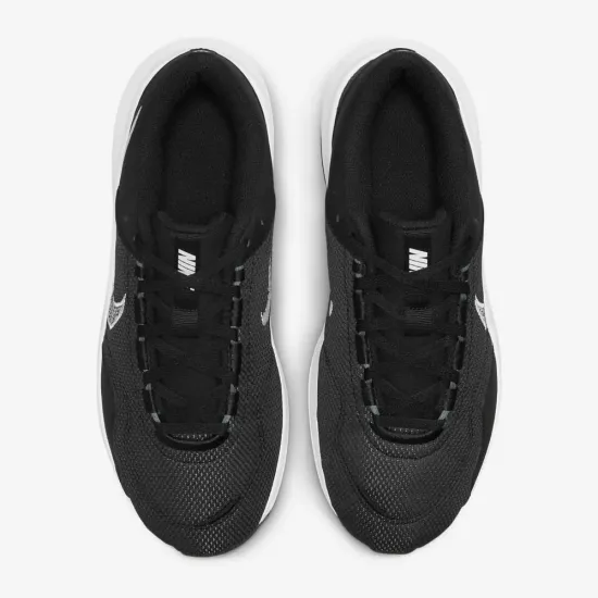 Кросівки Nike Legend Essential 3 Next Nature DM1120-001