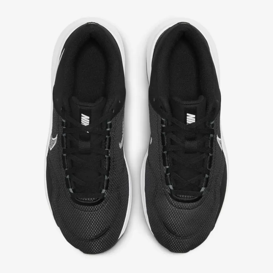 Кросівки Nike Legend Essential 3 Next Nature DM1120-001