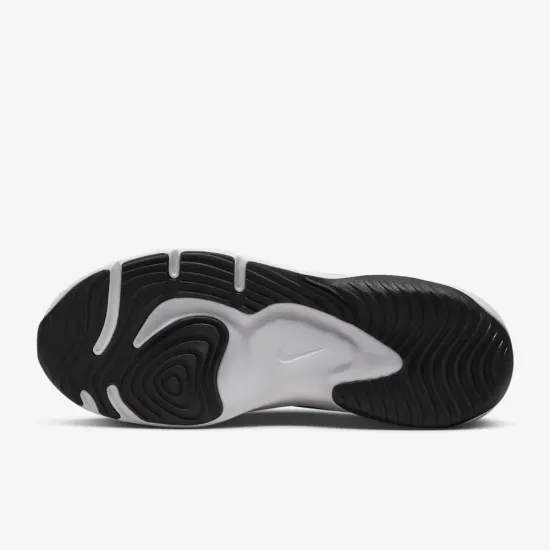 Кросівки Nike Legend Essential 3 Next Nature DM1120-001