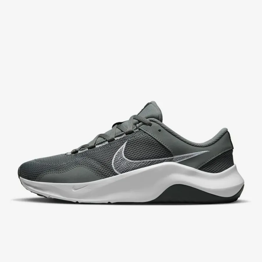 Кросівки Nike Legend Essential 3 Next Nature DM1120-002