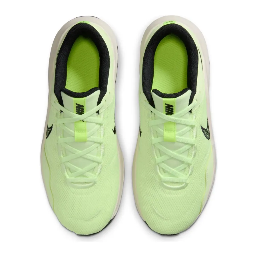 Кросівки Nike Legend Essential 3 Next Nature DM1120-700