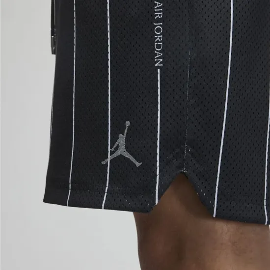 Шорти Nike Air Jordan Essentials DM1357-010