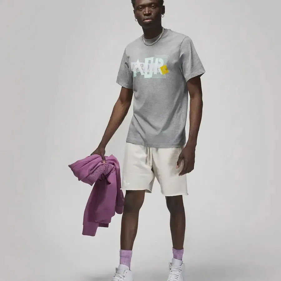Футболка Nike Air Jordan Graphic DM1426-091