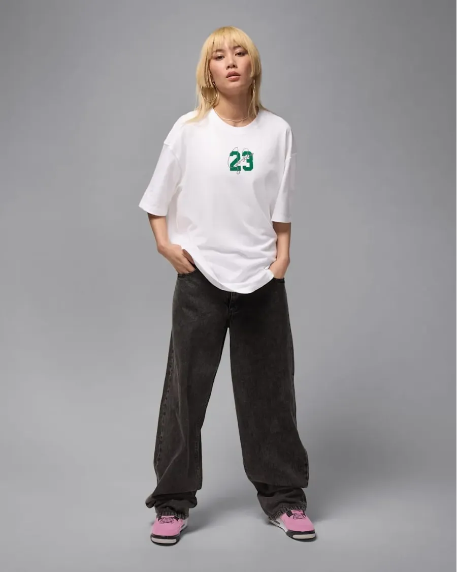 Футболка Nike Air Jordan Essentials Graphic DM3244-100