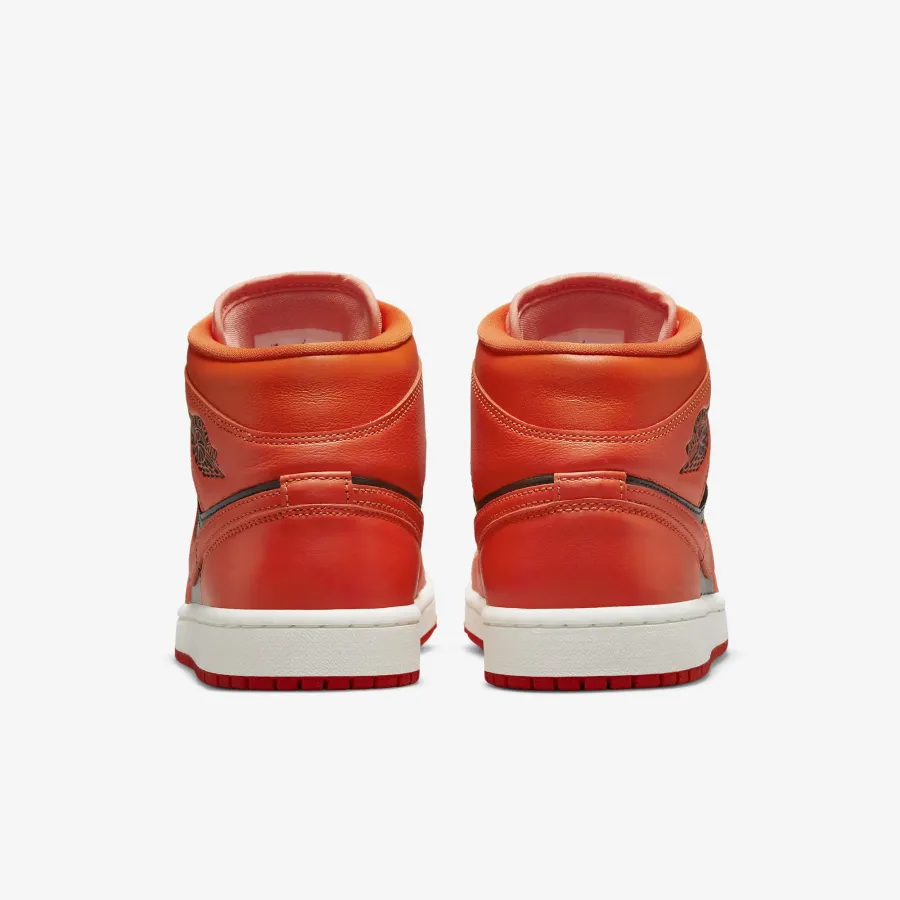 Кросівки Nike Air Jordan 1 Mid DM3381-600