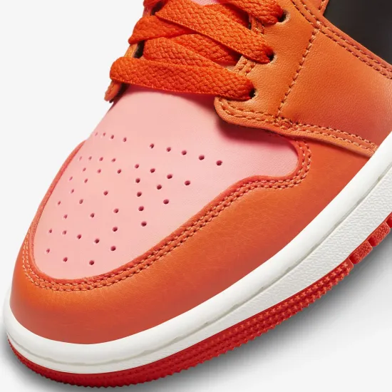Кросівки Nike Air Jordan 1 Mid DM3381-600