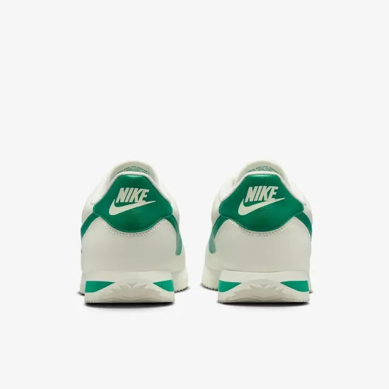 Кросівки Nike Cortez DM4044-104