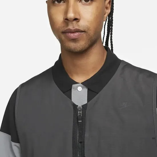 Жилетка Nike Sportswear Tech Pack Vest DM5534-060