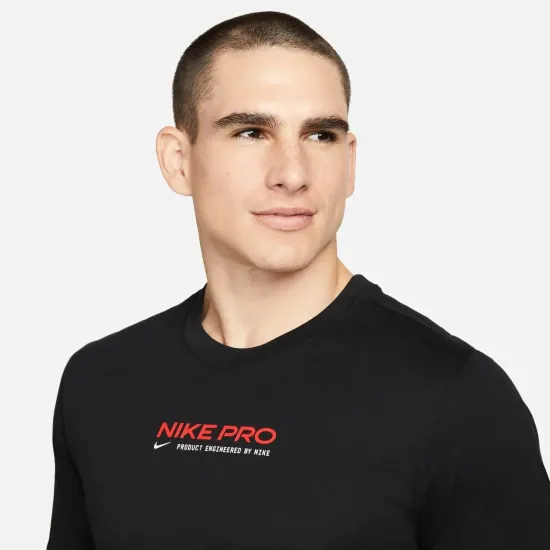 Футболка Nike Pro Dri-FIT DM5677-010
