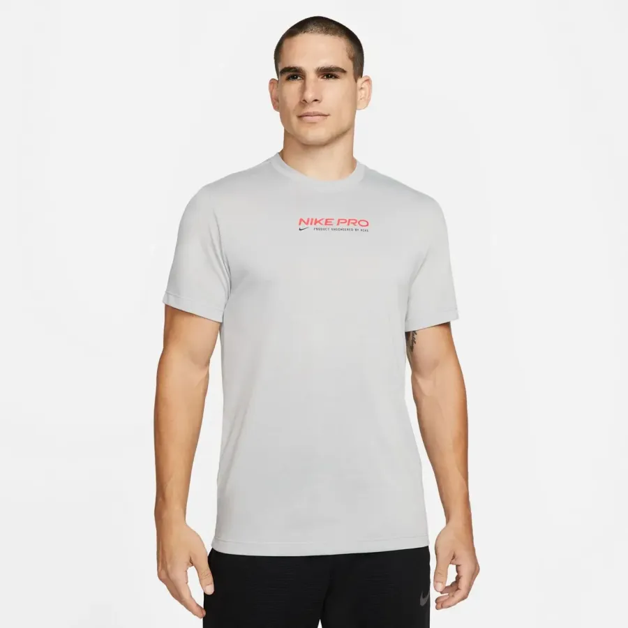 Футболка Nike Pro Dri-FIT DM5677-077