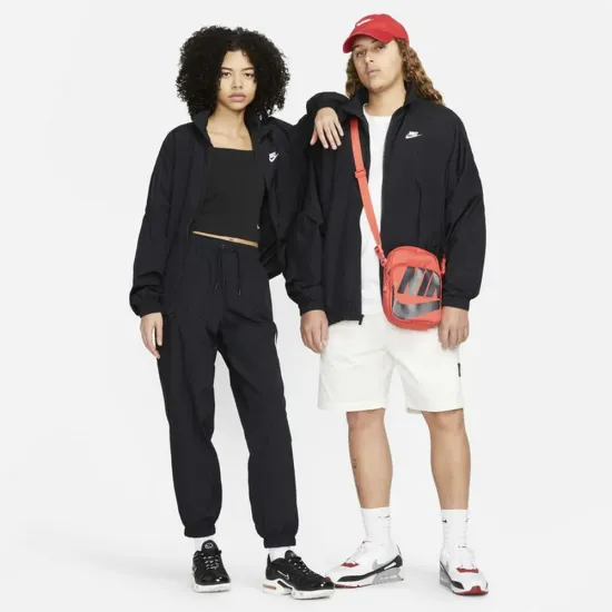 Куртка Nike Fall Essential Woven DM6185-010