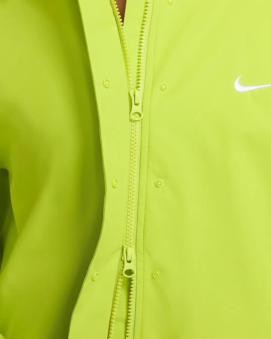 Куртка Nike Sportswear Essential Storm-FIT Woven DM6245-321