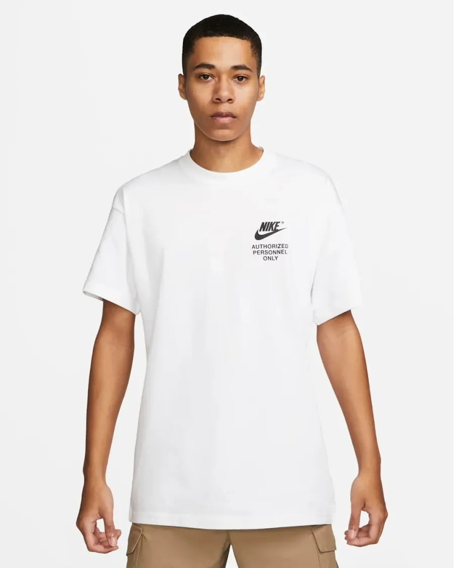 Футболка Nike Sportswear DM6427-100